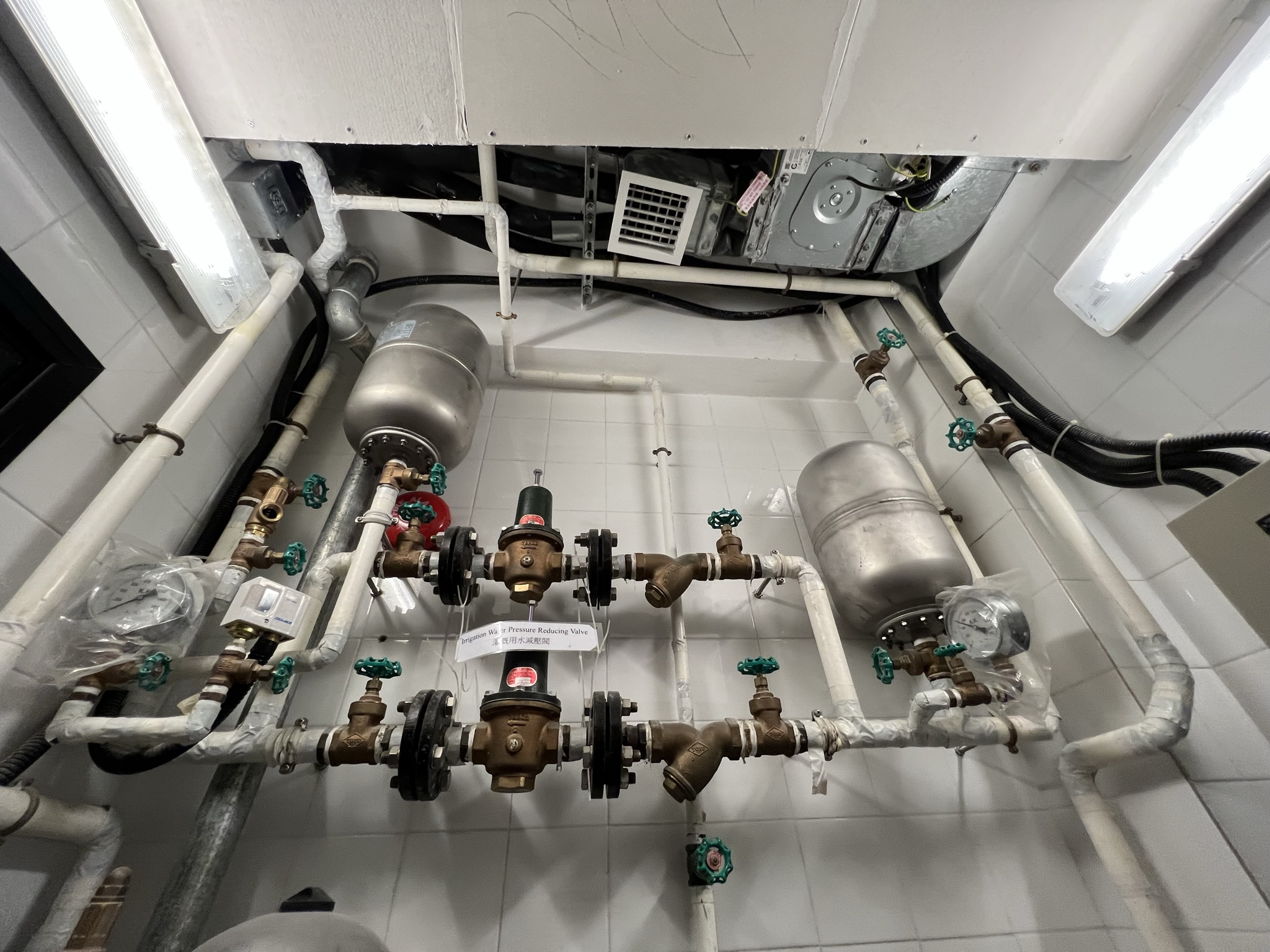 Private Residences in Prince Edward Road West Keio